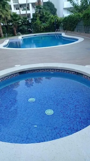 アパート ロザスRoyal Marine Precioso Apartamento Con Piscinaアパートメント スペイン